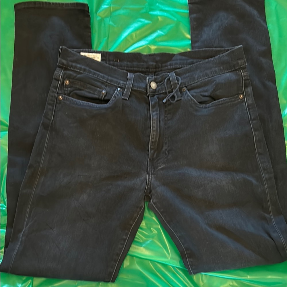 Men’s Levi’s jeans